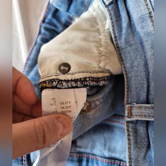 Anthropologie Pilcro Blue Denim Jeans, Button Fly,  Size 27 - Picture 8 of 8